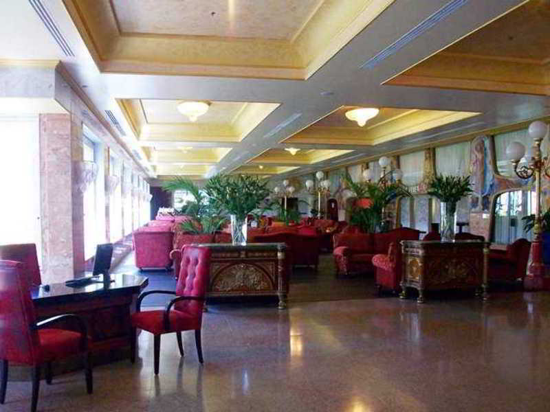 Rg Naxos Hotel